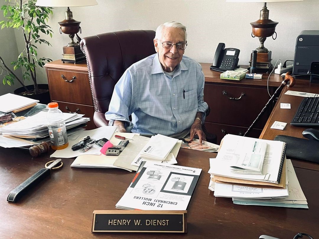 Henry W. Dienst