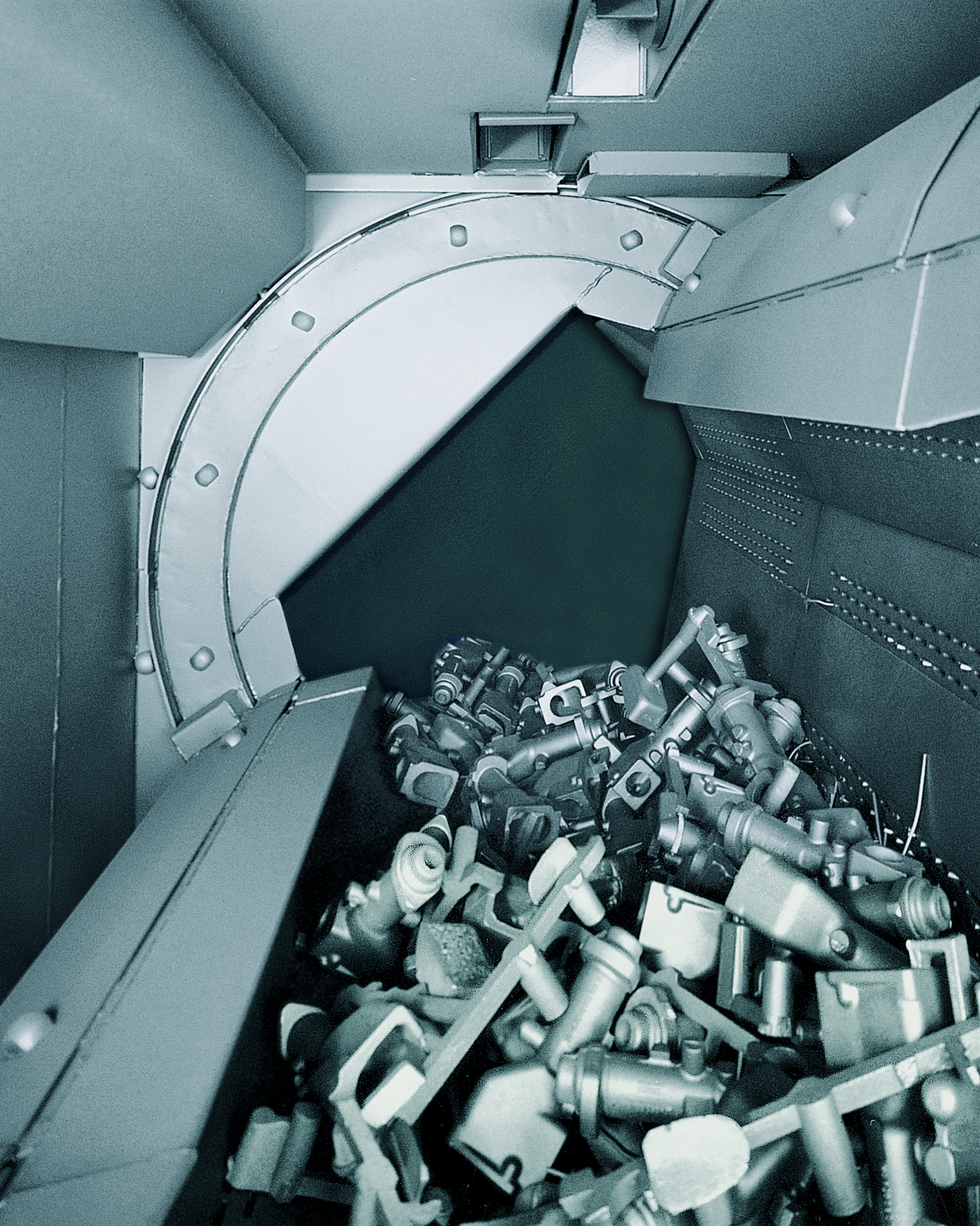 TUMBLAST® Barrel Blast Machine (BBM) | Wheelabrator